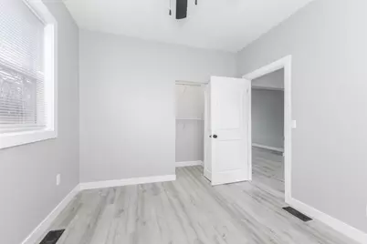 1006 N Morris Avenue, Bloomington, IL 61701 - Photo 24