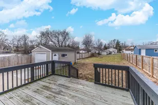 1006 N Morris Ave, Bloomington, IL 61701 - Photo 36