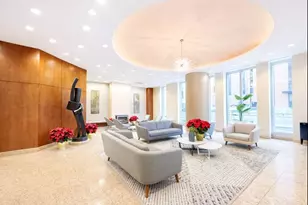 222 N Columbus Dr, Chicago, IL 60601 - Photo 2