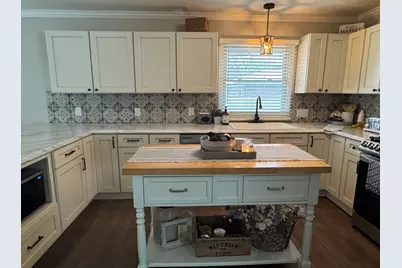 602 N Maple Street, Herscher, IL 60941 - Photo 6