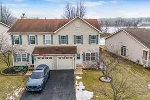 2571 Ross St, Hampshire, IL 60140 - Photo 2