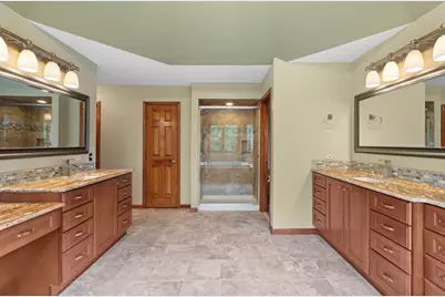 25410 N Cayuga Trail, Lake Barrington, IL 60010 - Photo 22