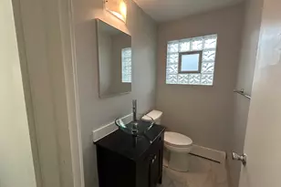 5340 N Central Ave, Chicago, IL 60630 - Photo 18