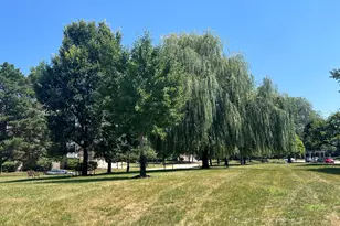 500 Thames Pkwy, Park Ridge, IL 60068 - Photo 30