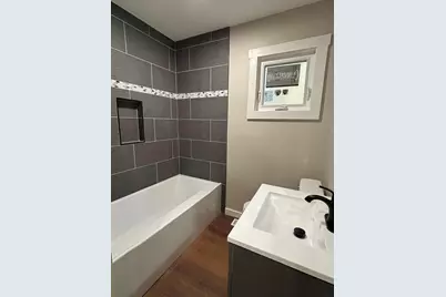 706 John Street, Rockford, IL 61103 - Photo 8