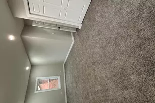 706 John St, Rockford, IL 61103 - Photo 10