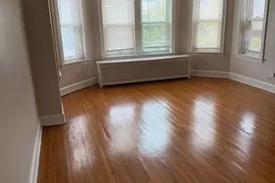 [Address not provided], Chicago, IL 60649 - Photo 2