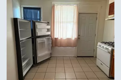 [Address not provided], Chicago, IL 60649 - Photo 6