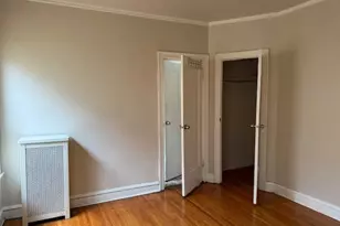 [Address not provided], Chicago, IL 60649 - Photo 8