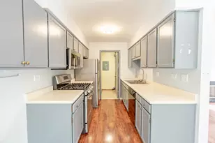 2214 Colorado Ave, Elgin, IL 60123 - Photo 6