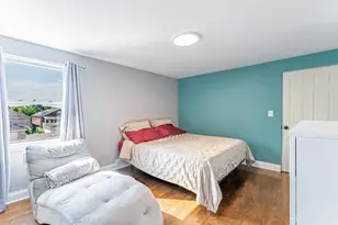 1910 N 74th Ave, Elmwood Park, IL 60707 - Photo 8