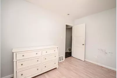 1636 Rice Street, Waukegan, IL 60087 - Photo 14