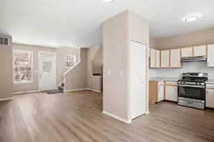 546 Littleton Trail, Elgin, IL 60120 - Photo 12