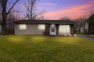 219 Monterey Dr, Bolingbrook, IL 60440 - Photo 1