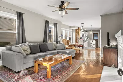 1906 E Taylor Street, Bloomington, IL 61701 - Photo 6