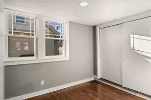 1906 E Taylor St, Bloomington, IL 61701 - Photo 26