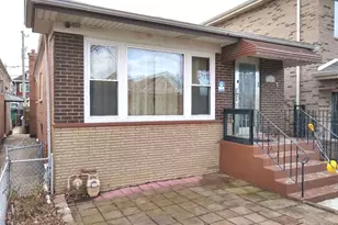 3021 W 38th St, Chicago, IL 60632 - Photo 2