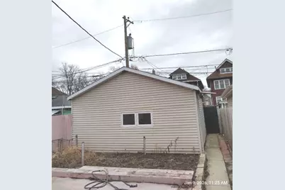 3021 W 38th Street, Chicago, IL 60632 - Photo 30