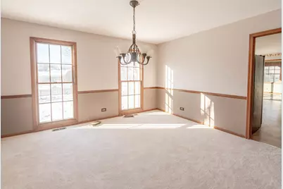 839 Mt Vernon Court, Naperville, IL 60563 - Photo 4