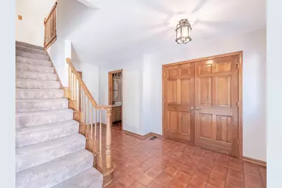 839 Mt Vernon Court, Naperville, IL 60563 - Photo 2