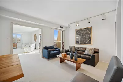 640 Winnetka Mews #405, Winnetka, IL 60093 - Photo 10