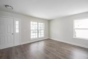 2084 Kentland Dr, Romeoville, IL 60446 - Photo 2