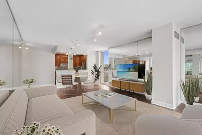 200 N Dearborn Street #2402, Chicago, IL 60601 - Photo 4