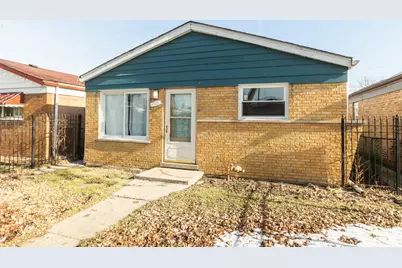 4523 S Laporte Avenue, Chicago, IL 60638 - Photo 1