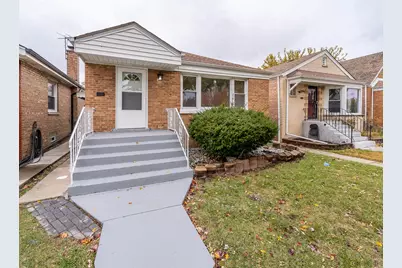 7920 S Mozart Street, Chicago, IL 60652 - Photo 1