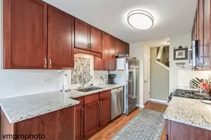 294 W Fairview Cir, Palatine, IL 60067 - Photo 6