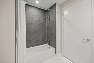60 E Monroe St, Chicago, IL 60603 - Photo 24