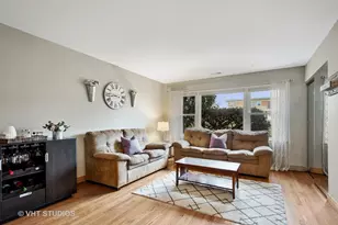 235 W Johnson St, Palatine, IL 60067 - Photo 2