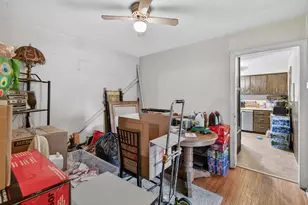 136 W 18th St, Lockport, IL 60441 - Photo 30