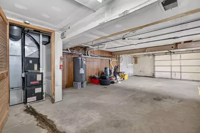 136 W 18th Street, Lockport, IL 60441 - Photo 20