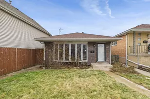 5024 S Lockwood Ave, Chicago, IL 60638 - Photo 1