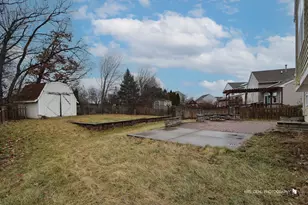 444 E Camden Ln, Round Lake Beach, IL 60073 - Photo 20