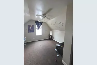 7042 S Vernon Avenue, Chicago, IL 60637 - Photo 10