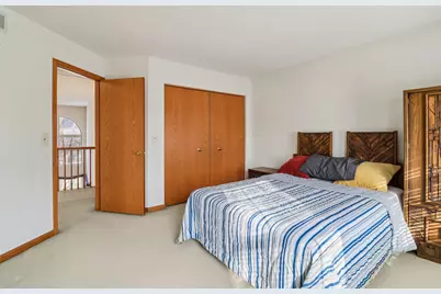 842 Deep Woods Court, Grayslake, IL 60030 - Photo 30