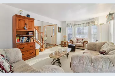 842 Deep Woods Court, Grayslake, IL 60030 - Photo 8