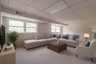 7104 Blackburn Ave, Downers Grove, IL 60516 - Photo 10