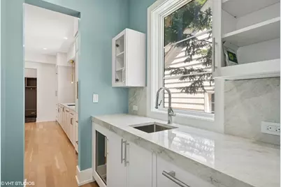 146 Sterling Lane, Wilmette, IL 60091 - Photo 8