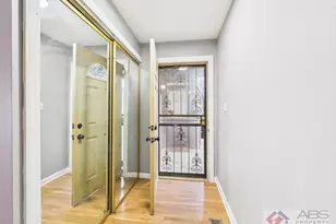 4116 192nd Ct, Country Club Hills, IL 60478 - Photo 2