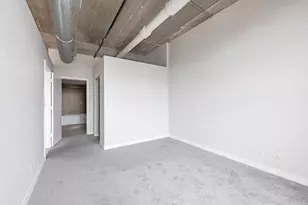 811 W 15th Pl, Chicago, IL 60608 - Photo 12