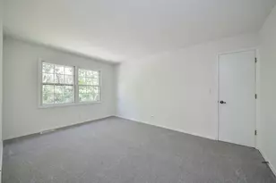 825 Biltmore Ct, Naperville, IL 60563 - Photo 22