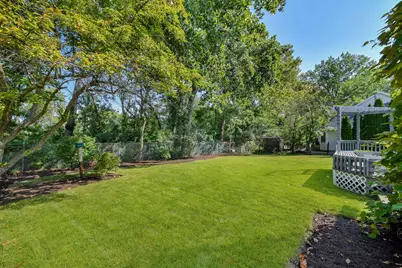 825 Biltmore Court, Naperville, IL 60563 - Photo 30