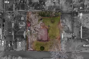 111 Ferndale Dr, Round Lake Beach, IL 60073 - Photo 8