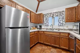 668 Cassie Dr, Joliet, IL 60435 - Photo 12