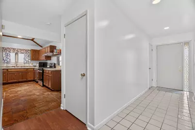 668 Cassie Drive, Joliet, IL 60435 - Photo 18