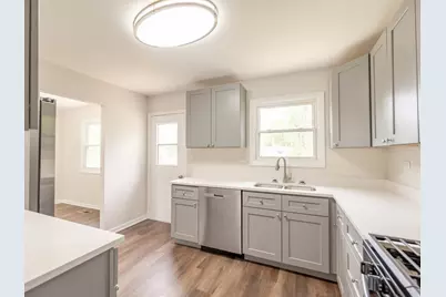 3012 Scenicwood Lane, Woodridge, IL 60517 - Photo 4