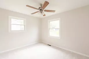 3012 Scenicwood Ln, Woodridge, IL 60517 - Photo 10